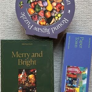 Round Jigsaw Puzzle and 1000 Piece Puzzles Set